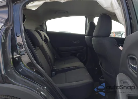 2017 Honda Hr-V Lx z USA, uszkodzony, nr VIN 3CZRU5H34HM711209